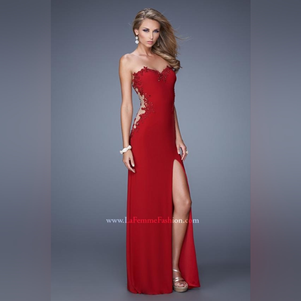 La Femme Prom Dress, Style 20972